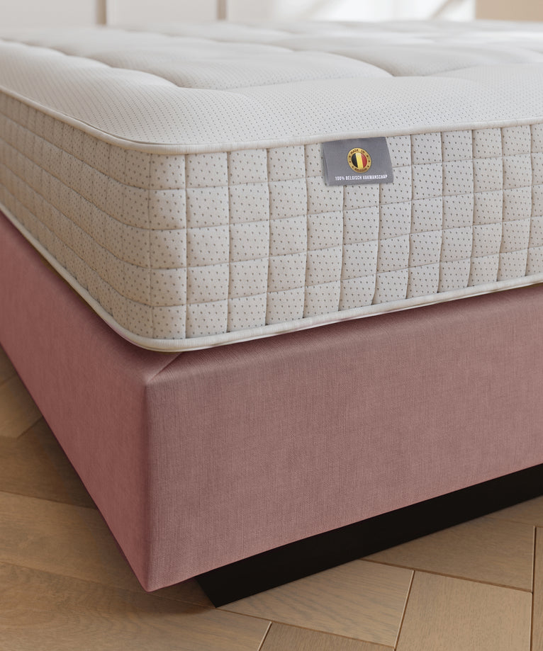 Efteling Grand Hotel Signature Bett – Vintage Rose