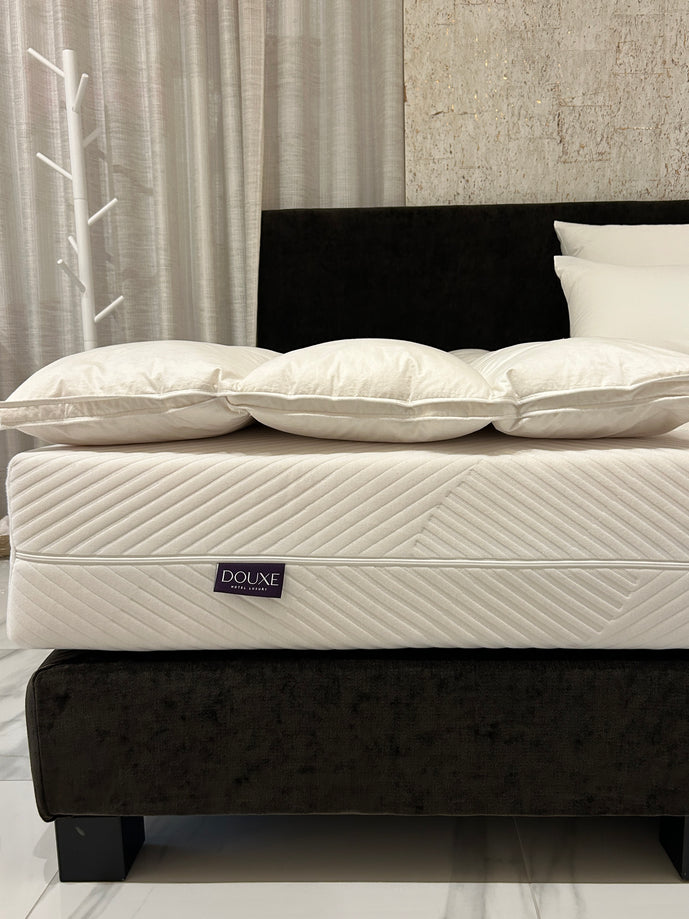 Prestige Featherbed | Outlet