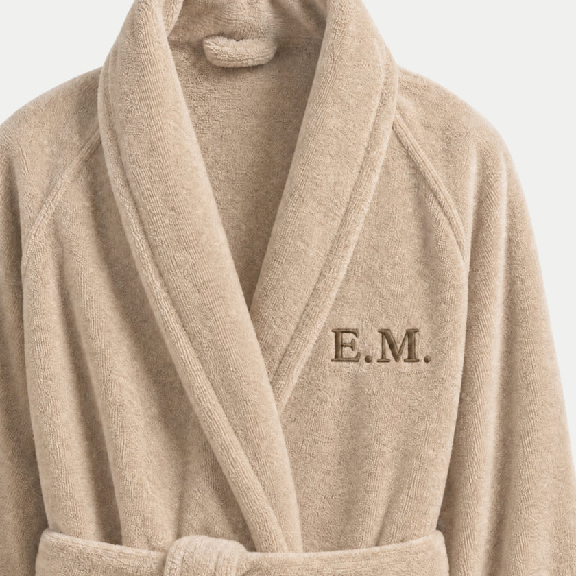 Bademantel Zero-Twist-Baumwolle mit Bestickung | Latte