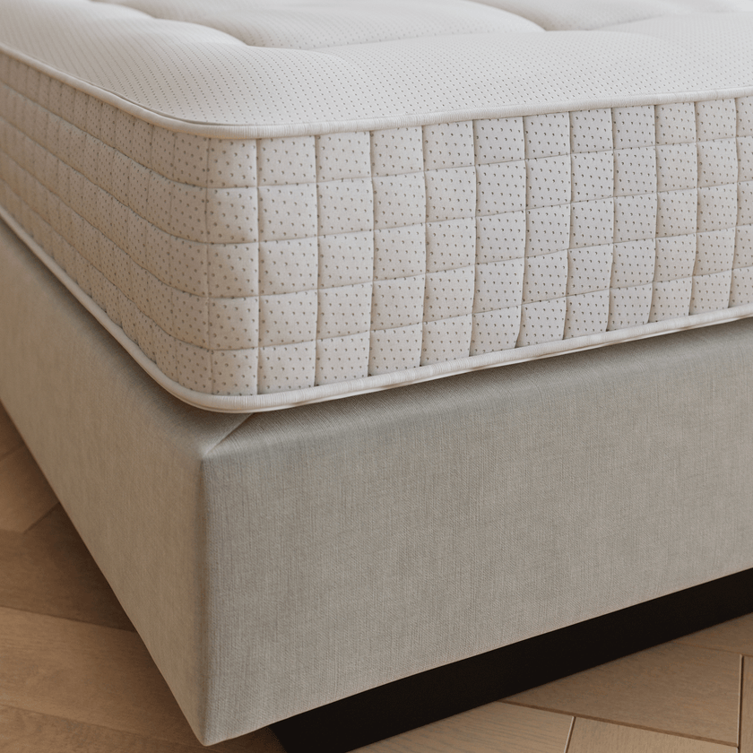 DOUXE Hotel Boxspring Dove