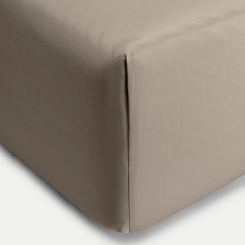 Spannbettlaken ägyptische Baumwolle Satin 400TC | Champagner
