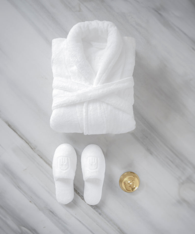 Bademantel und Hausschuhe Geschenkset | Weiß