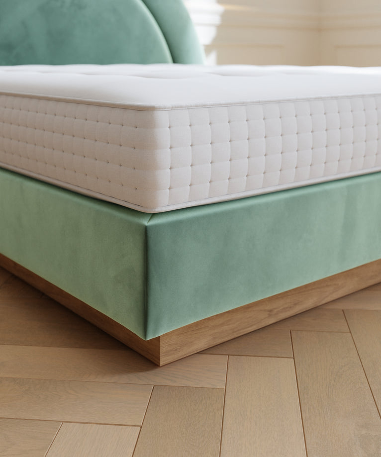 Bett Bibury Cotswolds - Nobilis Velours