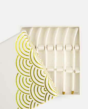 Tokyo Design Studio – Nippon White Gold Rim Tassen- und Untertassen-Set Star Lines (8-teilig) Tokyo Design Studio – Nippon White Gold Rim Tassen- und Untertassen-Set Star Lines (8-teilig)