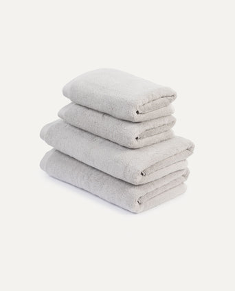 Handtuchset Essential (4 st.) | Silbergrau Handtuchset Essential (4 st.) | Silbergrau