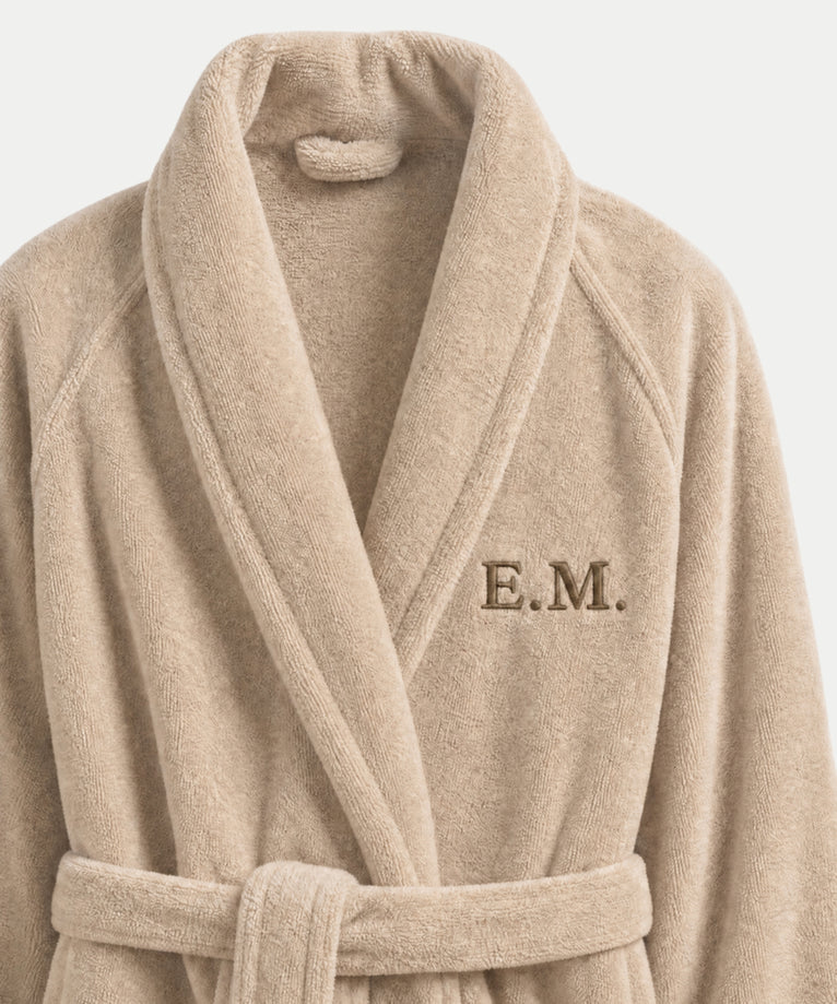 Bademantel Zero-Twist-Baumwolle mit Bestickung | Latte