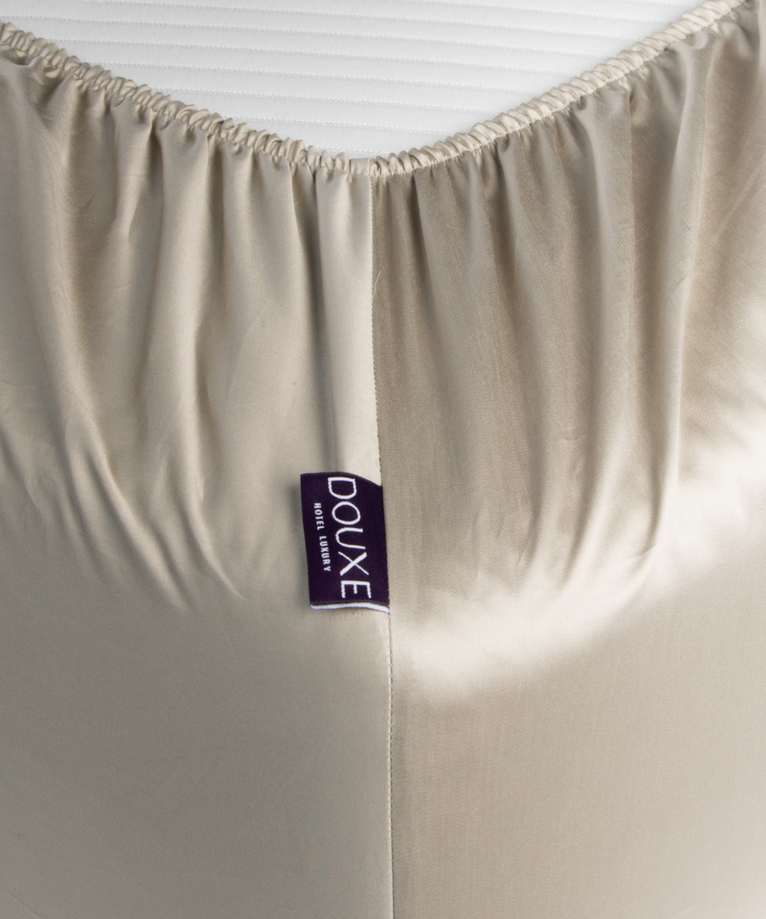 Spannbettlaken Ägyptische Baumwolle Satin 400TC | Champagne | Outlet