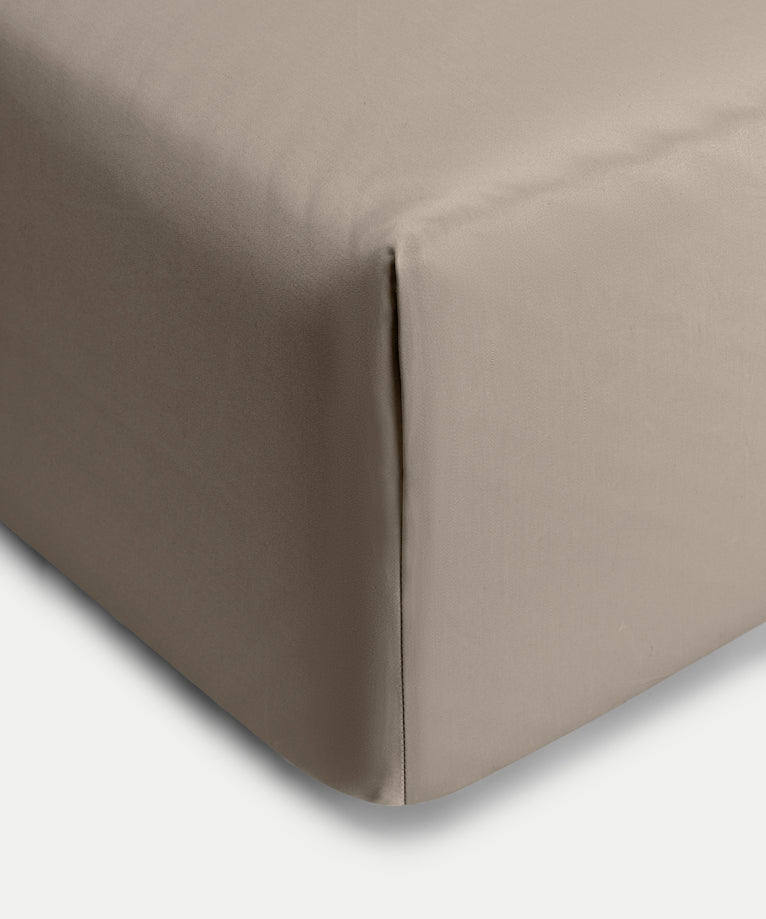 Spannbettlaken ägyptische Baumwolle Satin 400TC | Champagner