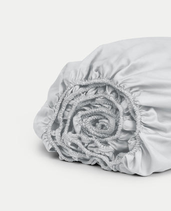 Spannbettlaken aus ägyptischer Baumwolle Satin 400 TC | Silbergrau