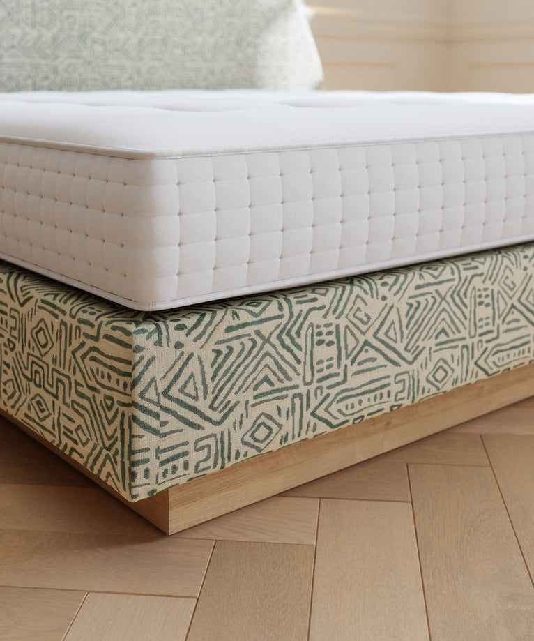 Boxspring Bibury Cotswolds - Pierre Frey