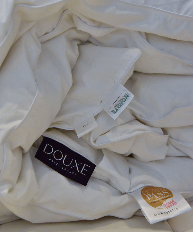 Original Daunendecke - 4 Jahreszeiten Plus Bettdecke | Outlet